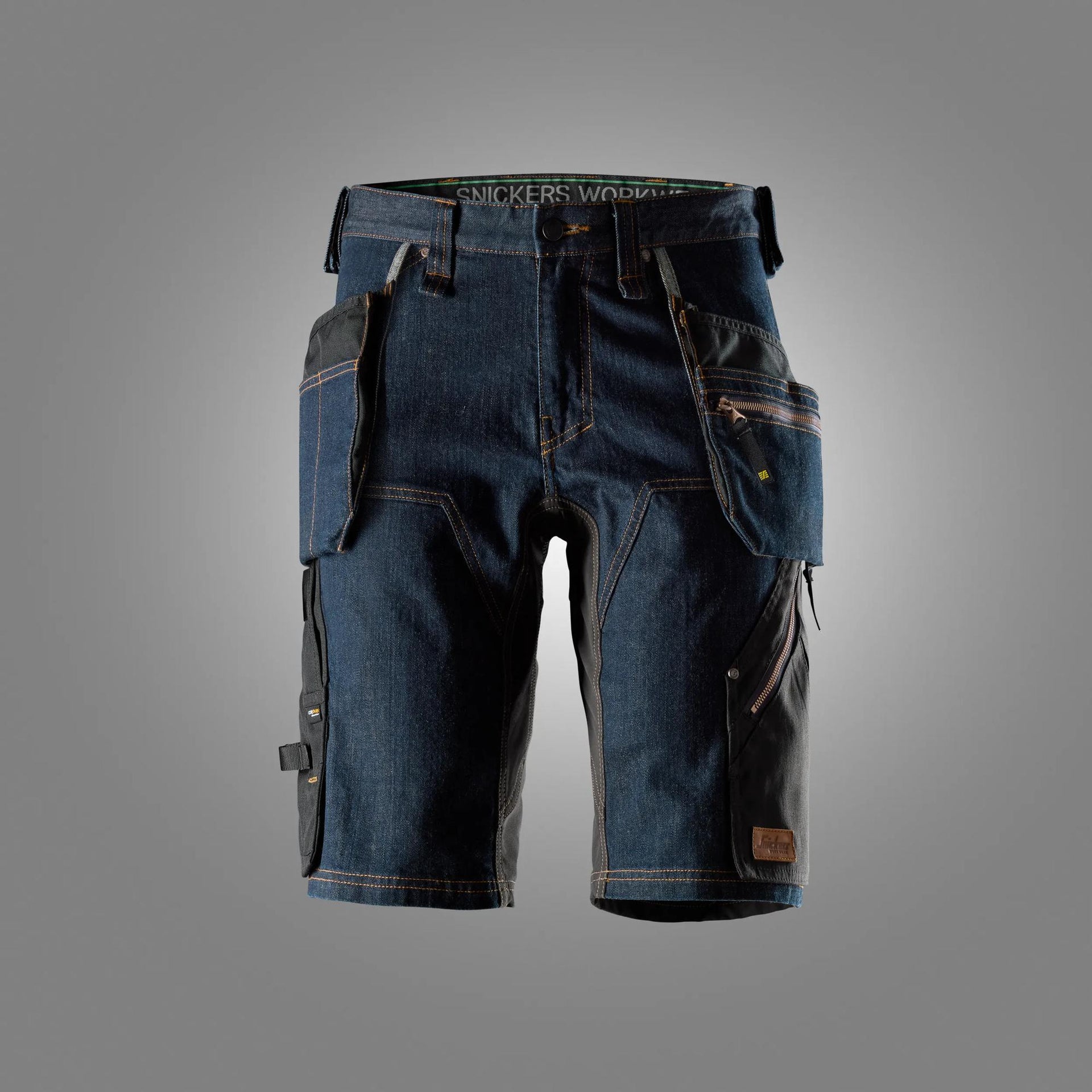 Farkkushortsit riipputaskuilla - Denim/Black