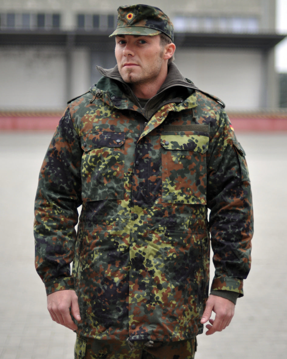 Bundeswehr kenttätakki FLECKT M UNTERZIEHJA käytetty