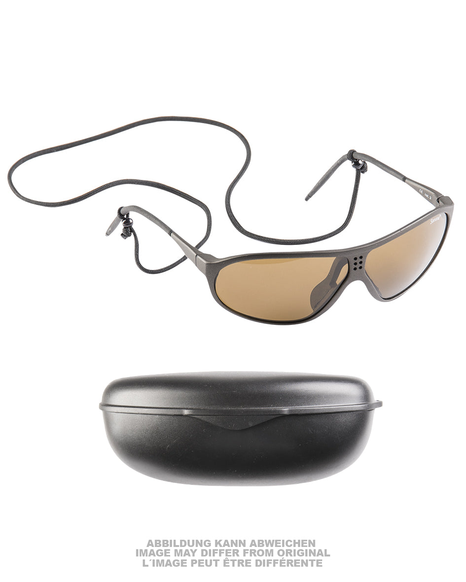 Sveitsiläinen ARMEE SONNENBRILLE SUVASOL kotelolla uudenveroinen