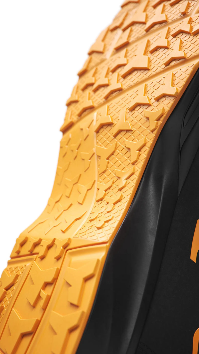 Solid Gear Reckon – yksityiskohta